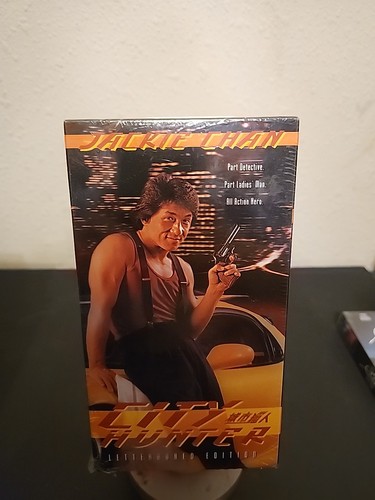 City hunter letterboxed - hunter,